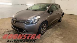rozbiórka samochody osobowe Renault Clio Clio IV (5R), Hatchback 5-drs, 2012 / 2021 0.9 Energy TCE 90 12V 2015/5
