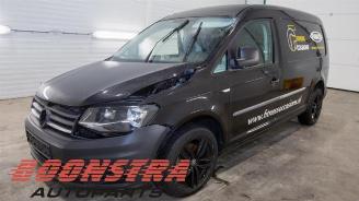 Salvage car Volkswagen Caddy Caddy IV, Van, 2015 2.0 TDI 75 2019/10