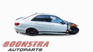 Mercedes E-klasse E-Klasse AMG (W212), Sedan, 2009 / 2016 5.5 E-63 S AMG V8 32V 4-Matic picture 2