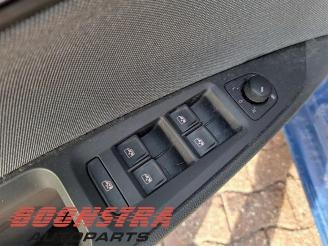 Seat Leon Leon (5FB), Hatchback 5-drs, 2012 / 2020 1.5 TGI 16V picture 16