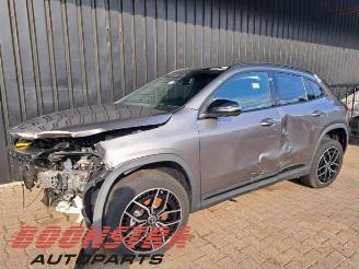 Démontage voiture Mercedes EQA EQA (N243), SUV, 2021 250+ 71 kWh 2023/9