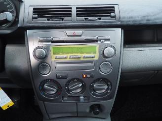 Mazda 2 1.4 Exclusive picture 14