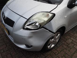 Toyota Yaris 1.3 VVTi Luna picture 8