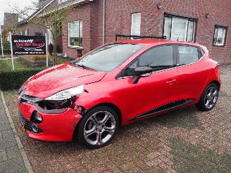 uszkodzony samochody osobowe Renault Clio 0.9 Tce Dynamique 2014/1