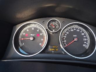 Opel Ascona 1.8 Twin top cosmo picture 21