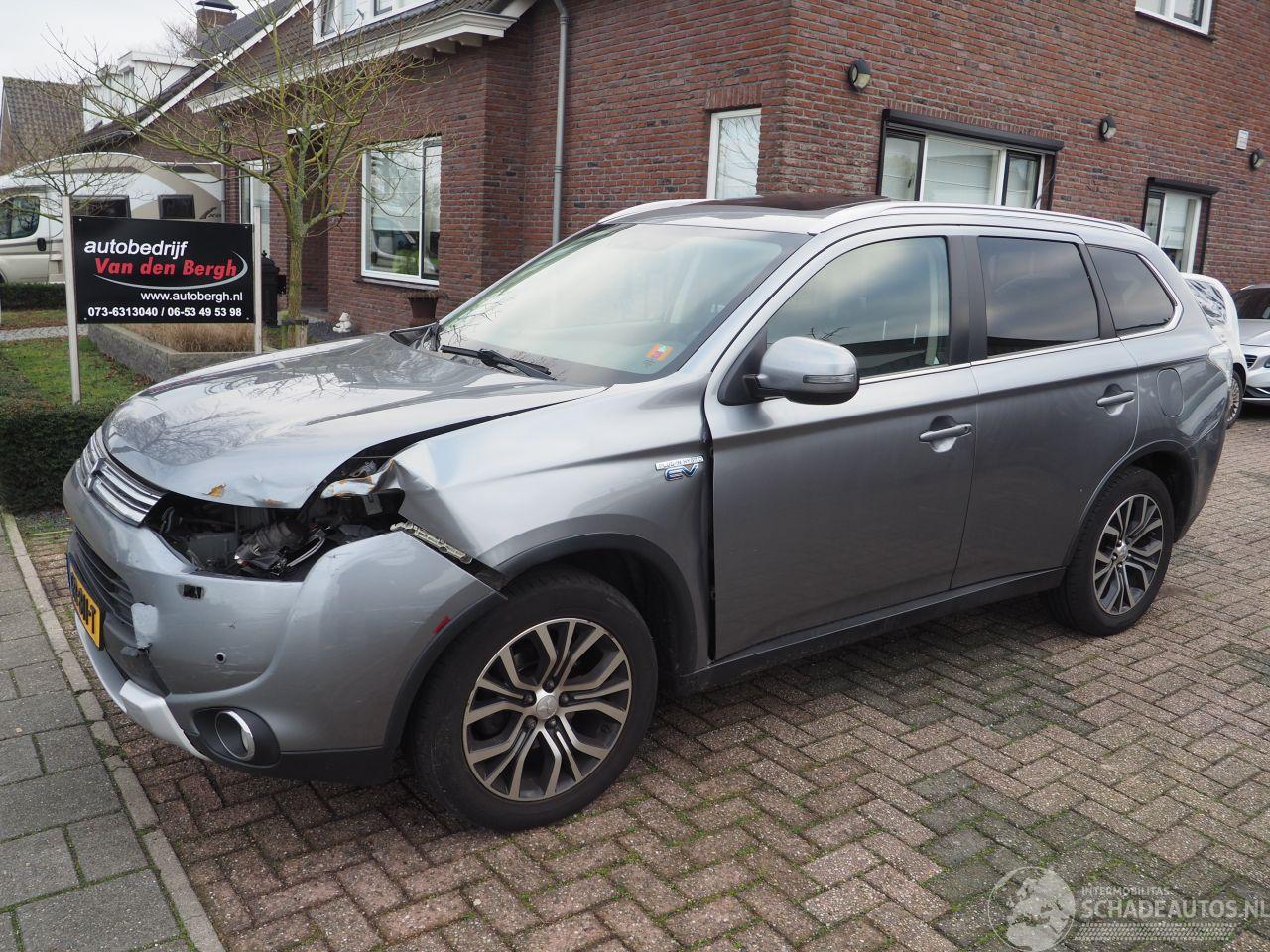 Mitsubishi Outlander 2.0 PHEV Limited Edition X-Line