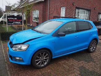 Unfallwagen Volkswagen Polo 1.0 Trendline 2014/10