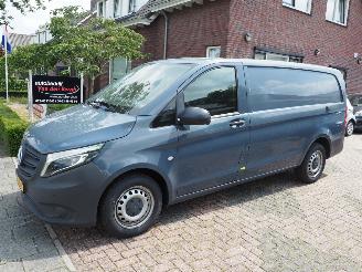 Schade bestelwagen Mercedes Vito 110 CDI Functional Lang 2021/9
