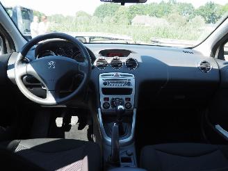 Peugeot 308 1.6 Vti Access picture 8
