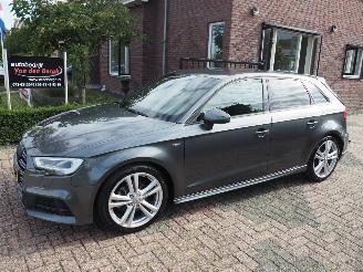 skadebil auto Audi A3 30Tfsi Sport S Line Edition 2019/1