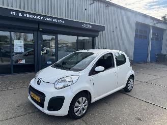krockskadad bil auto Citroën C1 1.0 50KW KM: 126.000 NAP! 2013/9