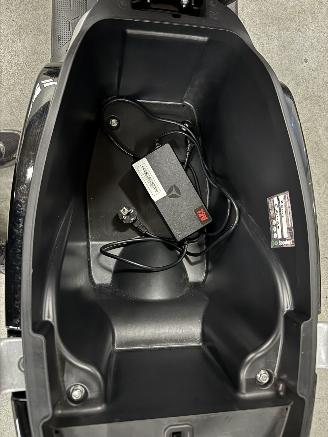 Yadea  SNORSCOOTER picture 14