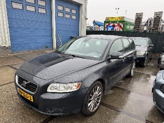 Avarii autoturisme Volvo V-50 2.0D Sport 107kw 2010/5