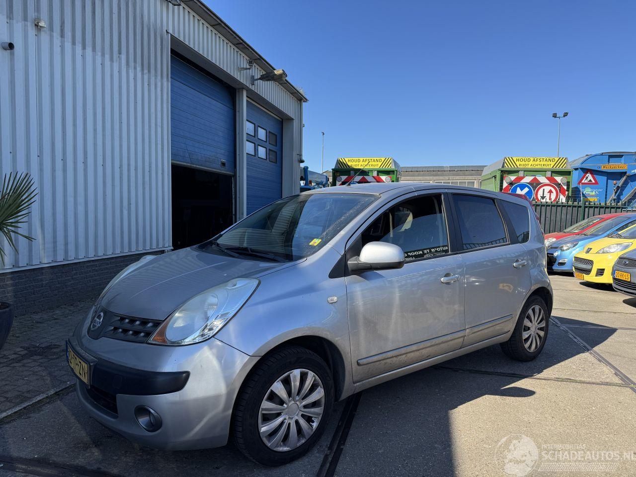 Nissan Note 1.6 AIRCO