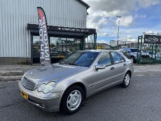 Voiture accidenté Mercedes C-klasse C180 KOMPRESSOR AIRCO 2003/8