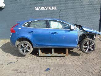 Volvo V-40 V40 (MV), Hatchback 5-drs, 2012 / 2019 2.0 D3 16V picture 3