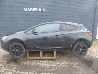 Auto da rottamare Opel Astra Astra J GTC (PD2/PF2), Hatchback 3-drs, 2011 / 2018 1.4 Turbo 16V ecoFLEX 140 2012/11
