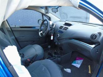 Chevrolet Spark Spark (M300), Hatchback, 2010 1.0 16V Bifuel picture 4