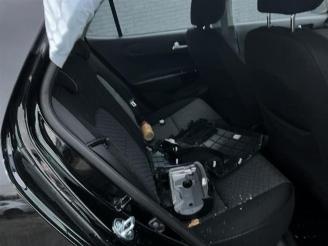 Kia Picanto Picanto (JA), Hatchback, 2017 1.0 DPI 12V picture 5