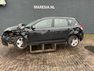 Sloopauto Kia Cee d Cee'd (EDB5), Hatchback 5-drs, 2006 / 2012 1.6 CRDi 16V 2011/12