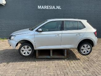disassembly passenger cars Skoda Fabia Fabia III (NJ3), Hatchback 5-drs, 2014 / 2021 1.0 12V 2015/3