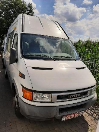 Démontage voiture Iveco Daily 50 C15 2006/1