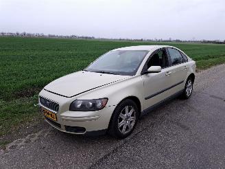 Autoverwertung Volvo S-40 1.8 16v 2004/10
