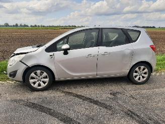 disassembly passenger cars Opel Meriva CDTI 2010/10