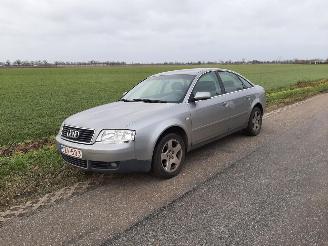 Vaurioauto  passenger cars Audi A6 2.0 TDI 2004/1