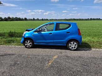 Démontage voiture Suzuki Alto  2011/3