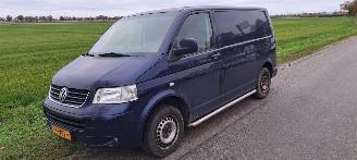 Schadeauto Volkswagen Transporter 2.5 TDI 2008/3
