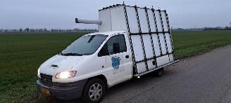 skadebil bedrijf Hyundai H-200 2.5 D 2006/8