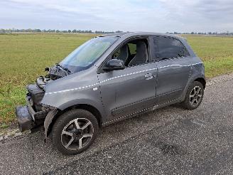 Autoverwertung Renault Twingo 1.0 2017/5