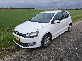 Schadeauto Volkswagen Polo 6R 1.2 tdi 2012/8