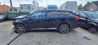 Sloopauto Toyota Avensis  2012/4