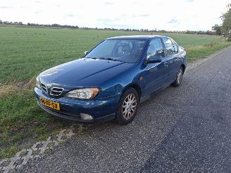  Nissan Primera 1.8 16V SEDAN 2000/2