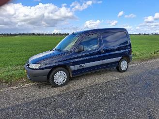 Damaged car Citroën Berlingo 1.9D 1998/1