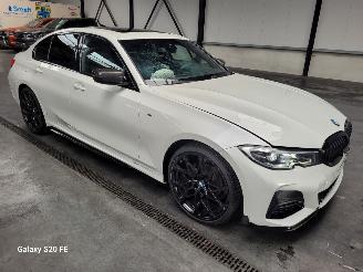 Schadeauto BMW 3-serie 318i Limo 115-KW Automaat M-Sport M-Performance 2020/6