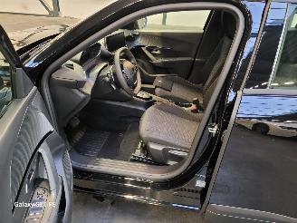 Peugeot 2008 Hybrid 1.2 100-KW Automaat Style picture 14