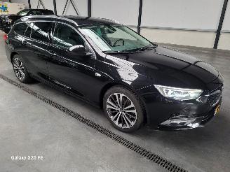 Coche accidentado Opel Insignia Sports Tourer 1.5 Turbo 121-KW Automaat Innovation 2017/9