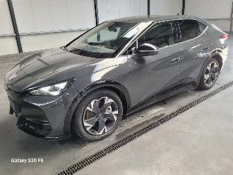 Unfallwagen Cupra Tavascan 210-KW 82kwh Automaat 5drs Elektrisch 2025/7