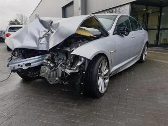 Vrakbiler auto Jaguar XF XF (CC9), Sedan, 2008 / 2015 2.2 D 16V 2014/9