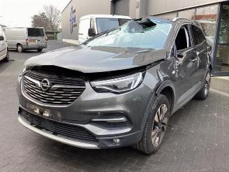 Salvage car Opel Grandland Grandland (X), SUV, 2017 1.2 Turbo 12V 2018/7