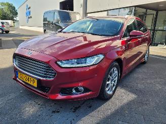 Vrakbiler auto Ford Mondeo 1.5 EcoBoost Titanium 2015/6