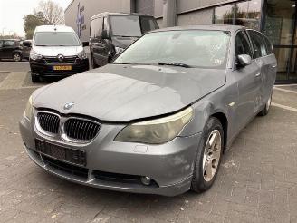 Coche siniestrado BMW 5-serie 5 serie (E60), Sedan, 2003 / 2010 523i 24V 2005/9