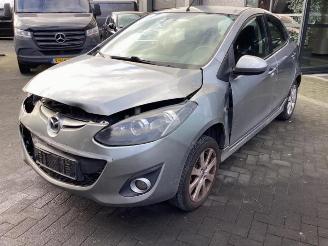 Vrakbiler auto Mazda 2 2 (DE), Hatchback, 2007 / 2015 1.3 16V MZR 2011/8