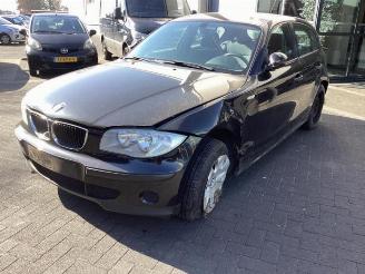 Sloopauto BMW 1-serie 1 serie (E87/87N), Hatchback 5-drs, 2003 / 2012 116i 1.6 16V 2006/4
