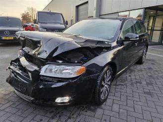 Coche siniestrado Volvo V-70 V70 (BW), Combi, 2007 / 2016 1.6 T4 16V 2014/2