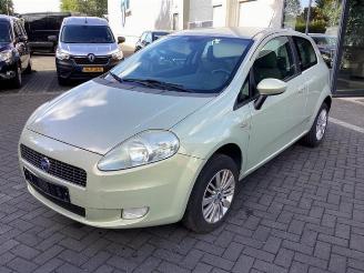 Vrakbiler auto Fiat Grande Punto Grande Punto (199), Hatchback, 2005 1.4 2006/8