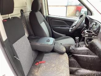 Fiat Doblo Doblo Cargo (263), Van, 2010 1.6 D Multijet picture 10